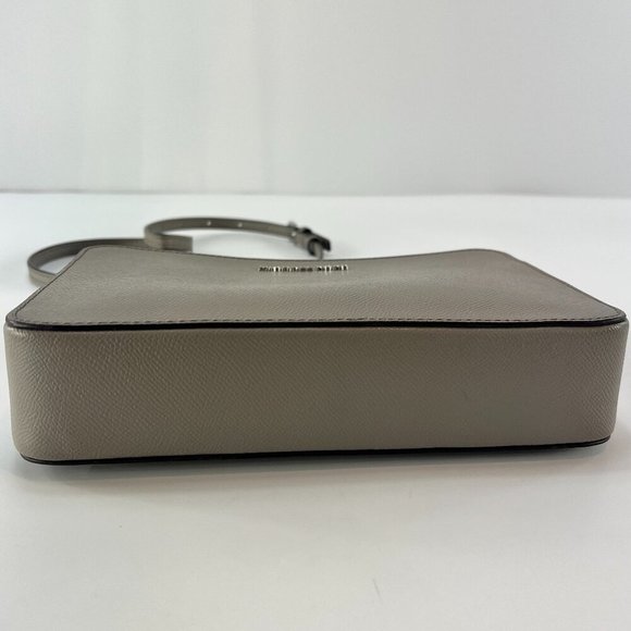 Michael Kors Jet Set Travel Crossbody Purse - Picture 4 of 15